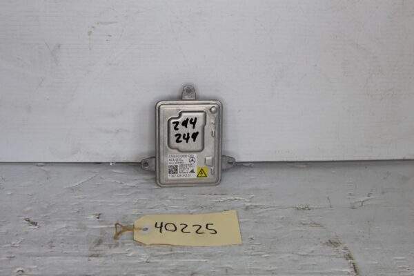 Mercedes Benz GENUINE Headlight Xenon Ballast Control Unit A1669002800