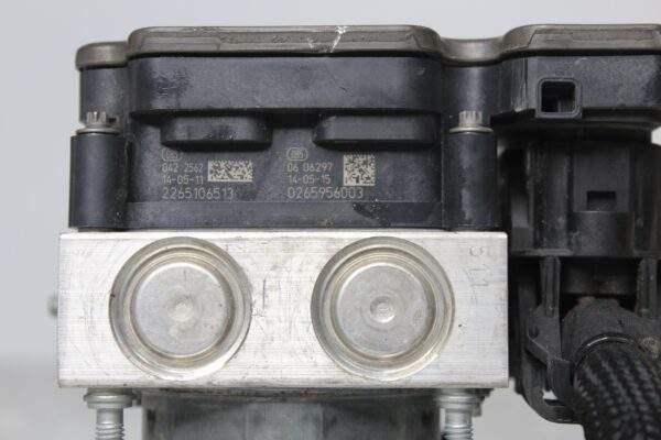 Mercedes Benz W176 W117 A45 CLA45 AMG ABS Pump Unit A1764311812