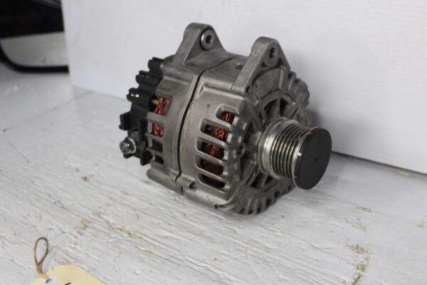Mercedes Benz W212 W218 E63 CLS63 Alternator 180AMP A0009062100