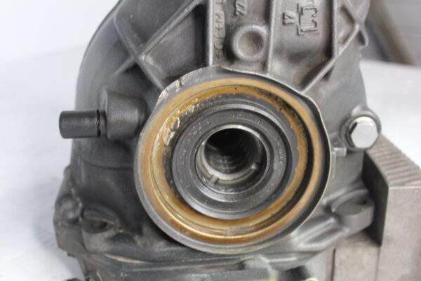 Mercedes Benz W205 C63s Sedan Rear Differential A2053505007, A2053501024