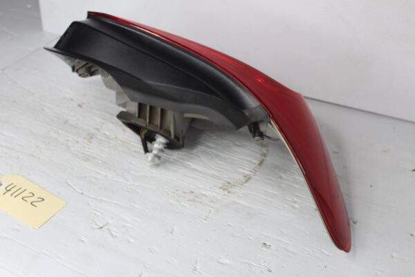 Mercedes Benz W176 A250 A45 Left Tail Light Taillamp A1769063100, A1769063300