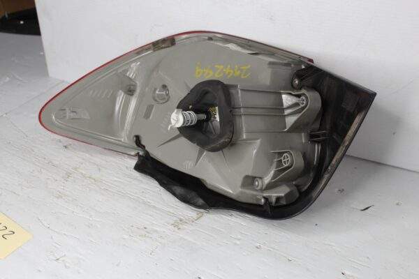 Mercedes Benz W176 A250 A45 Left Tail Light Taillamp A1769063100, A1769063300