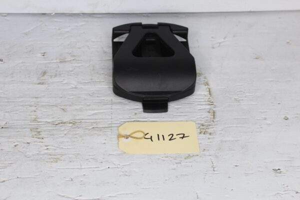 Mercedes Benz W204 W212 C E Class Emergency Triangle Holder A2048900114