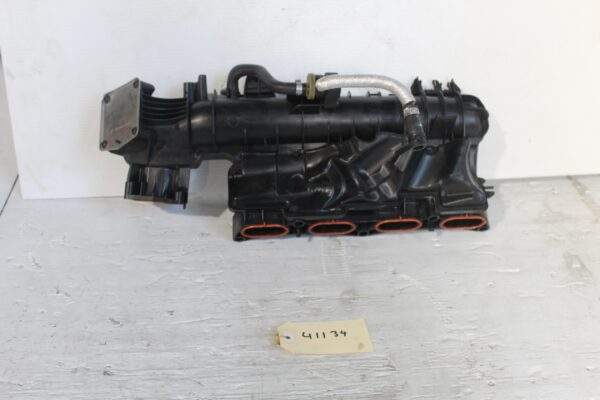 Mercedes Benz A250 CLA250 M270 Engine Intake Manifold A2700900737