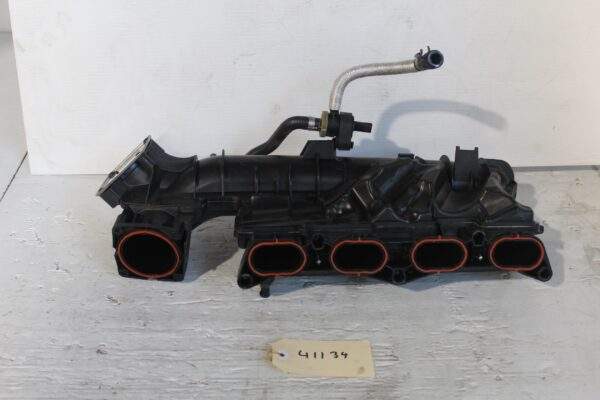 Mercedes Benz A250 CLA250 M270 Engine Intake Manifold A2700900737