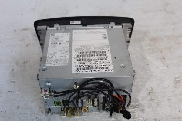 Mercedes Benz W176 W117 A45 CLA45 Radio Control Unit A2469005418, A2469009818
