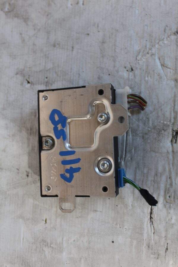 Mercedes Benz W176 W117 A45 CLA45 Fuel Pump Control Module A0009000104