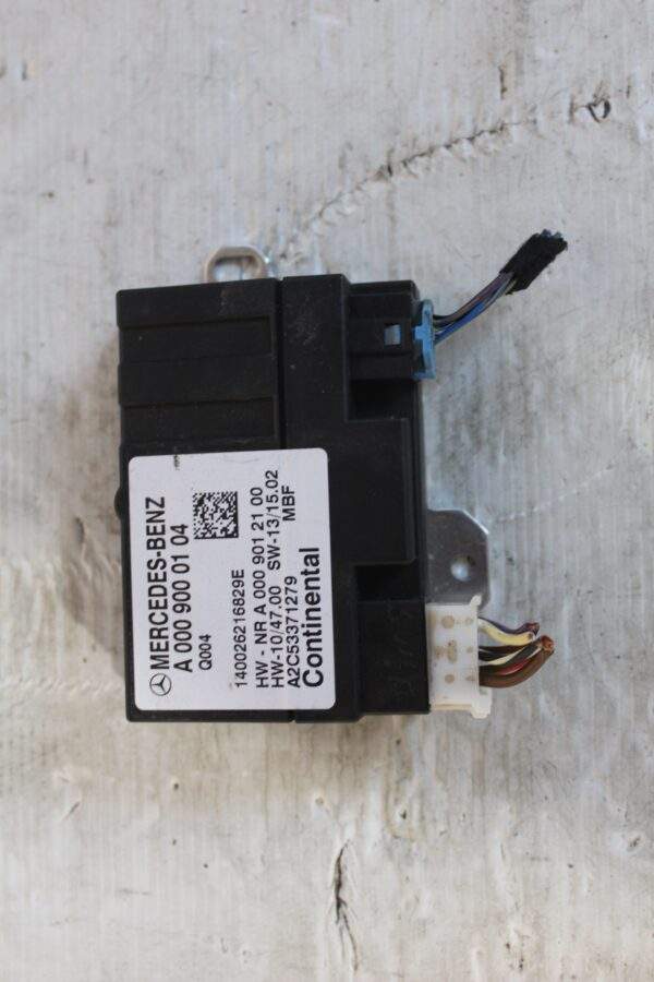 Mercedes Benz W176 W117 A45 CLA45 Fuel Pump Control Module A0009000104