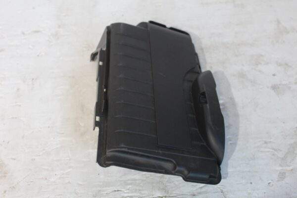 Mercedes Benz W176 W117 A CLA Battery Box Cover A2465411005