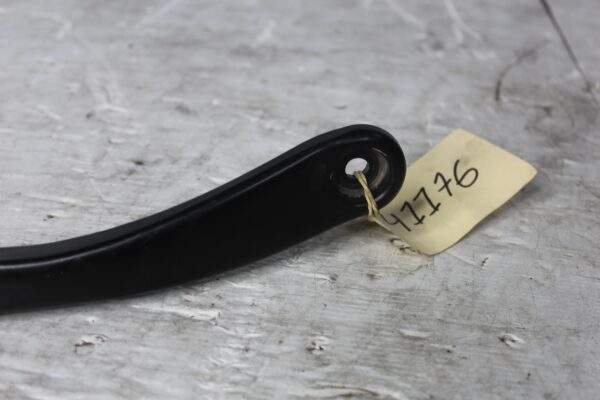 Mercedes Benz W176 A Class Right Drivers Wiper Arm A1768200344