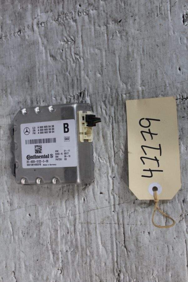 Mercedes Benz W176 W117 A CLA Class Lane Assist Radar Camera A0009057302