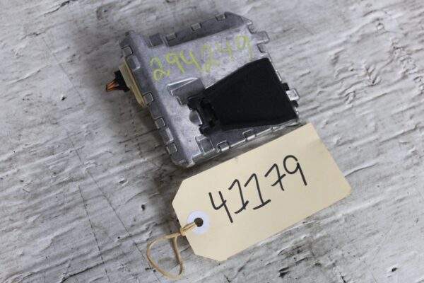 Mercedes Benz W176 W117 A CLA Class Lane Assist Radar Camera A0009057302