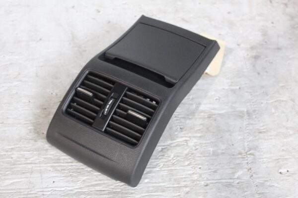 Mercedes Benz W176 A Class Centre Console End w Vents A1766801050, A2468300003