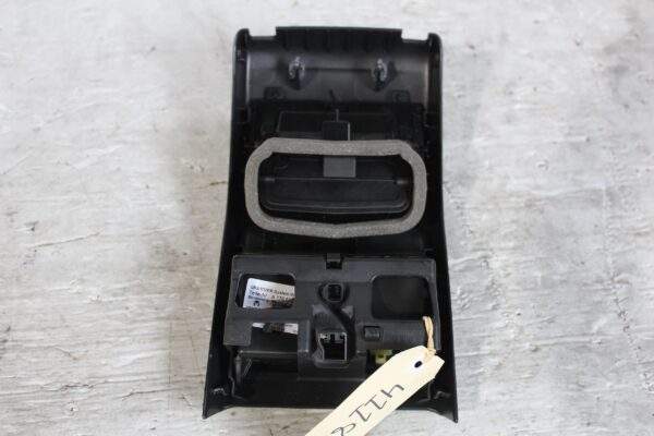 Mercedes Benz W176 A Class Centre Console End w Vents A1766801050, A2468300003