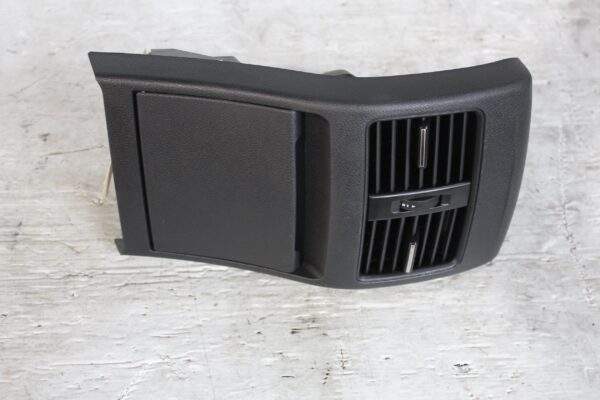 Mercedes Benz W176 A Class Centre Console End w Vents A1766801050, A2468300003