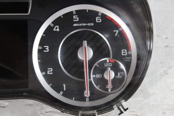 Mercedes Benz W176 A45 AMG Instrument Cluster A1769008301, A1769009901