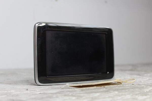 Merceds Benz W176 W117 A CLA Class Headunit Radio Display Screen A2469001106