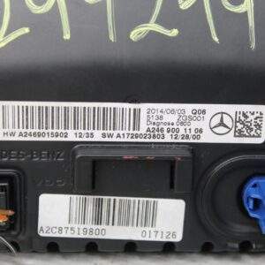 Merceds Benz W176 W117 A CLA Class Headunit Radio Display Screen A2469001106 - Image 6