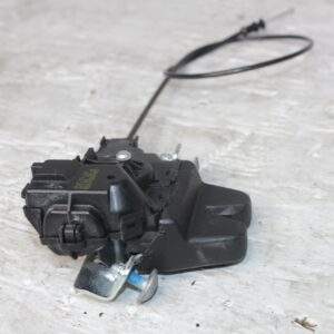 Mercedes Benz W204 W212 C E Class Boot Lock Actuator A2047500485 - Image 4