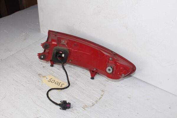 Porsche Macan 95B Rear Left Outer Tail Light Lamp 95B945095D, 95B945095R