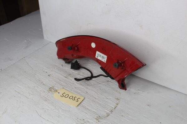 Porsche Macan 95B Rear Left Outer Tail Light Lamp 95B945095D, 95B945095R