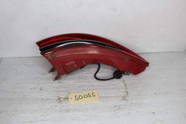 Porsche Macan 95B Rear Left Outer Tail Light Lamp 95B945095D, 95B945095R