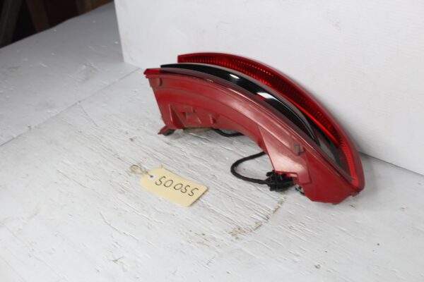 Porsche Macan 95B Rear Left Outer Tail Light Lamp 95B945095D, 95B945095R