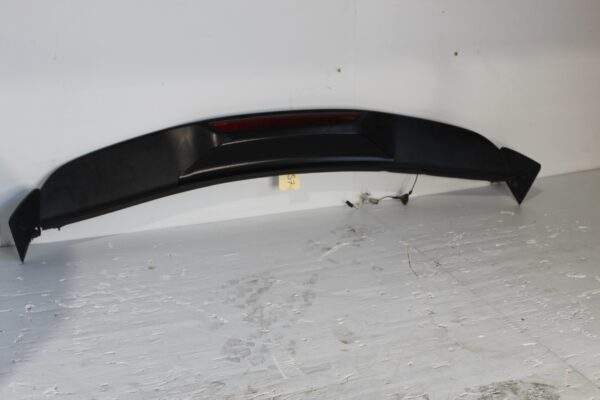 Porsche Cayenne 958 92A Rear Tailgate Wing Spolier 95851293902, 7P5827934A