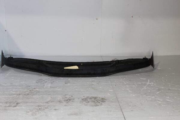Porsche Cayenne 958 92A Rear Tailgate Wing Spolier 95851293902, 7P5827934A