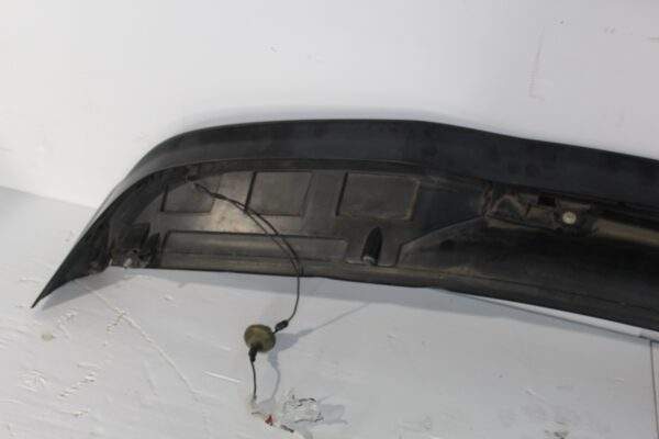 Porsche Cayenne 958 92A Rear Tailgate Wing Spolier 95851293902, 7P5827934A