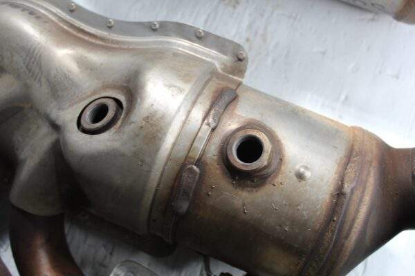 Porsche 981 Cayman 2.7L A122 Exhaust Manifold Catalytic Convertor Pair