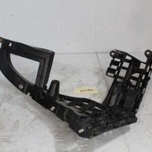 Porsche 95B Macan Rear Left Bumper Support Bracket 95B807253, 95B807253C - Image 4