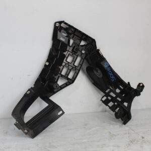 Porsche 95B Macan Rear Left Bumper Support Bracket 95B807254C - Image 3