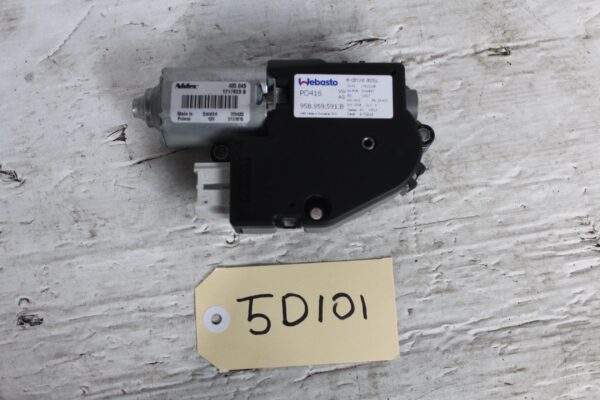 Porsche 95B Macan Sunroof Motor Engine 95B959591, 95B959591B
