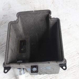 Porsche 95B Macan Centre Console Storage Compartment 95B857232 - Image 6