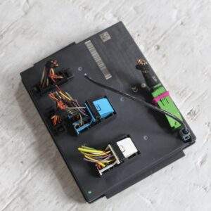 Porsche 95B Macan BCM Convenience Module 7PP907064JJ, 7PP907064HM - Image 2