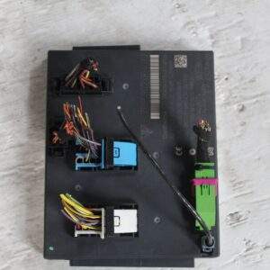 Porsche 95B Macan BCM Convenience Module 7PP907064JJ, 7PP907064HM - Image 3