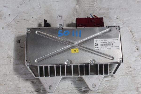 Porsche 95B Macan Sound Radio Speaker Amplifier 95B035223, 97064544305