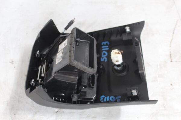 Porsche 95B Macan Centre Console End Trim 95B864378A, 95B819203E