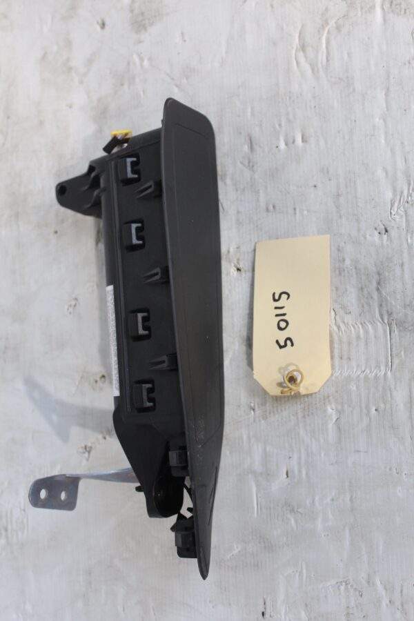 Porsche 95B Macan Rear Right Side Airbag Unit 95B880442