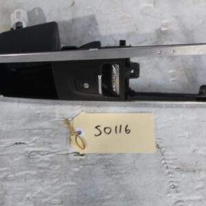 Porsche 95B Centre Console Trim with Park Brake 95B863419, 95B927225A - Image 5