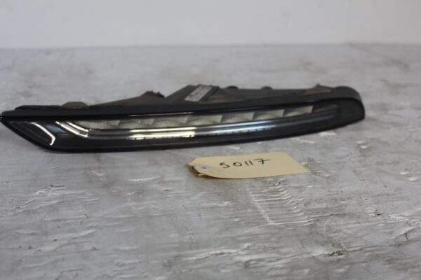 Porsche 95B Macan Front Left Driving Indicator Light 95B941181, 95B941181E