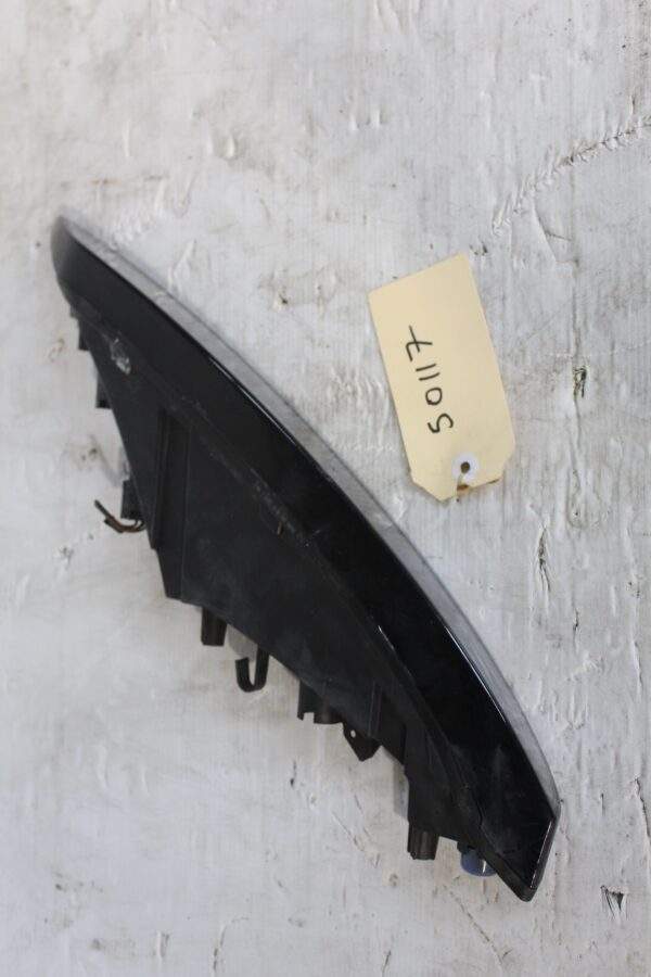 Porsche 95B Macan Front Left Driving Indicator Light 95B941181, 95B941181E