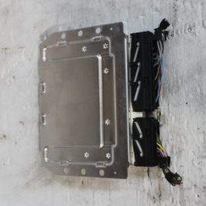 Porsche 95B Macan Suspension Control Unit Module 95B907557G, 95B907557H - Image 3