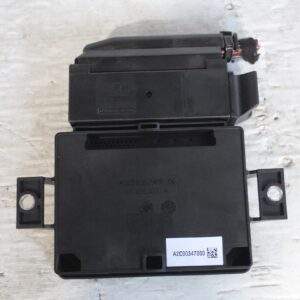 Porsche 95B Macan Electronic Park Brake Control Unit 95B907801C - Image 4