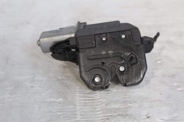 Porsche 95B Macan Tailgate Hatch Bootlid Latch Lock 95B827505A