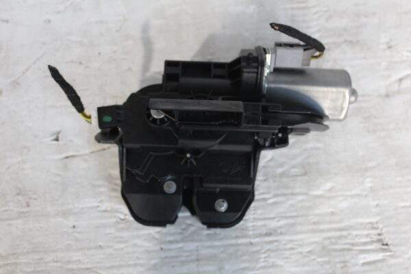 Porsche 95B Macan Tailgate Hatch Bootlid Latch Lock 95B827505A