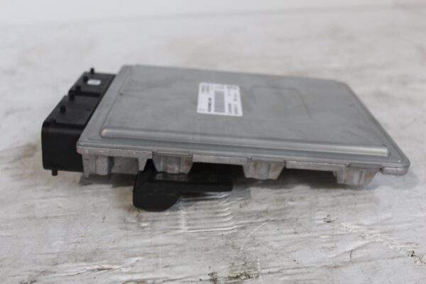 Porsche 95B Macan CTMA ECU Engine Control Module 95B906022B, 95B906022D