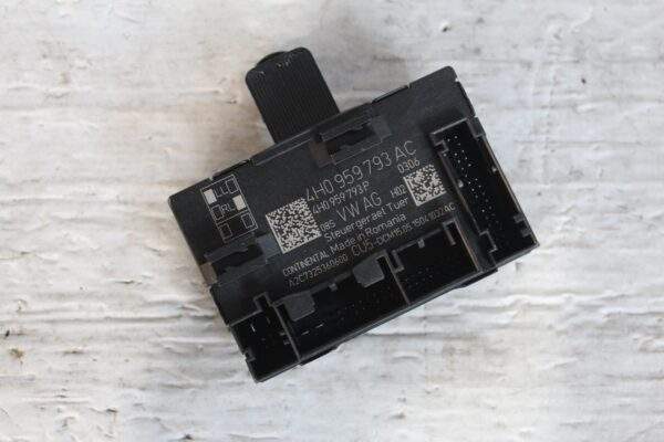 Porsche 95B Macan Door Control Unit Module 4H0959793AC