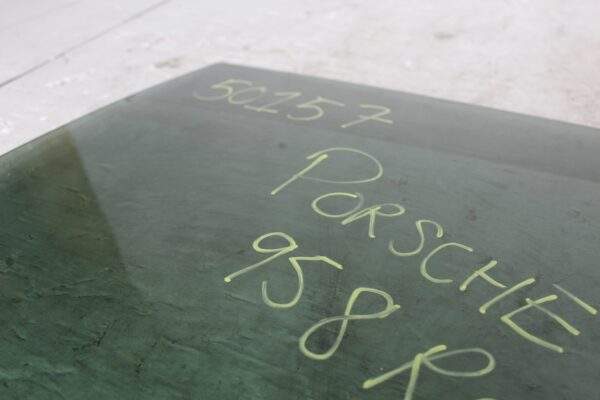 Porsche 958 92A Cayenne Rear Left Door Glass Window 95854261106